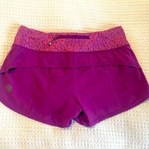 lululemon SE Seawheeze 2016 Speed Short Sz 4 in Regal Plum Coded Manifesto EUC